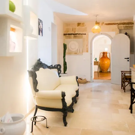Profumo Antico - Luxury By Sthey Πανσιόν